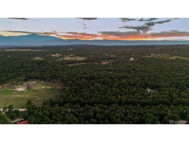 11660 Windmill Rd, Colorado Springs, CO 80908