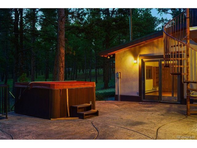 11660 Windmill Rd, Colorado Springs, CO 80908