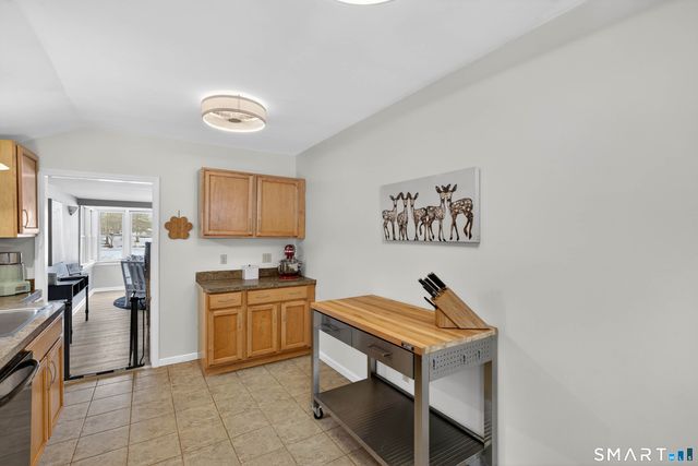 87 White Birch Drive, Guilford, CT 06437