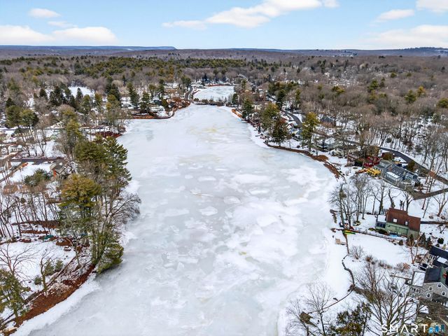 87 White Birch Drive, Guilford, CT 06437