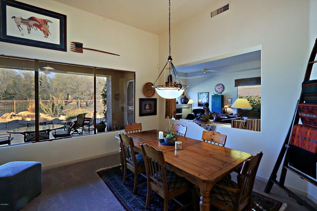 6894 E THIRSTY CACTUS Lane, Scottsdale, AZ 85266
