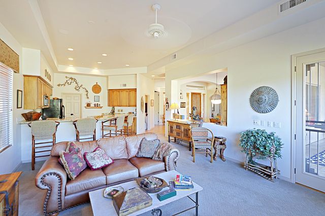 6894 E THIRSTY CACTUS Lane, Scottsdale, AZ 85266