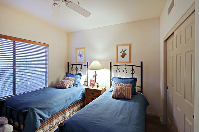 6894 E THIRSTY CACTUS Lane, Scottsdale, AZ 85266
