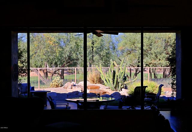 6894 E THIRSTY CACTUS Lane, Scottsdale, AZ 85266