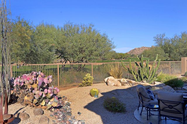 6894 E THIRSTY CACTUS Lane, Scottsdale, AZ 85266