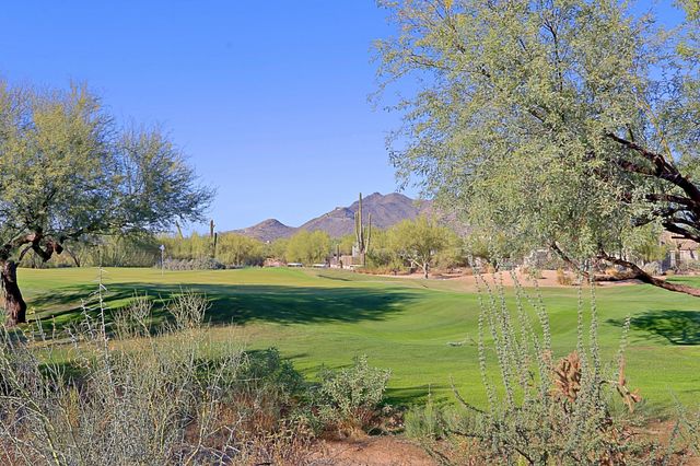 6894 E THIRSTY CACTUS Lane, Scottsdale, AZ 85266