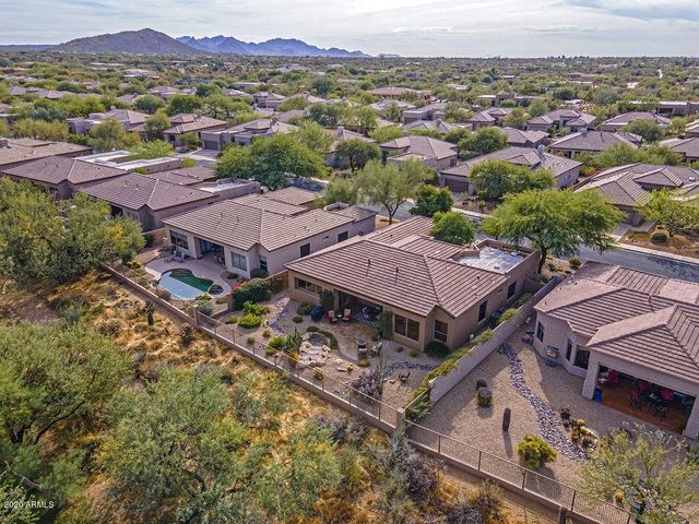 6894 E THIRSTY CACTUS Lane, Scottsdale, AZ 85266