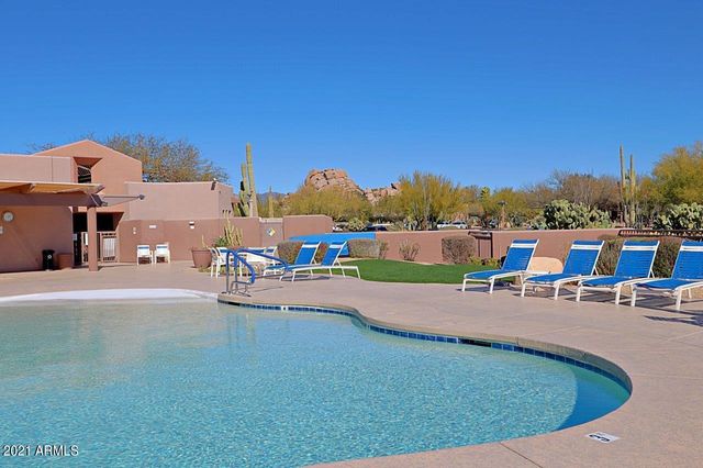 6894 E THIRSTY CACTUS Lane, Scottsdale, AZ 85266