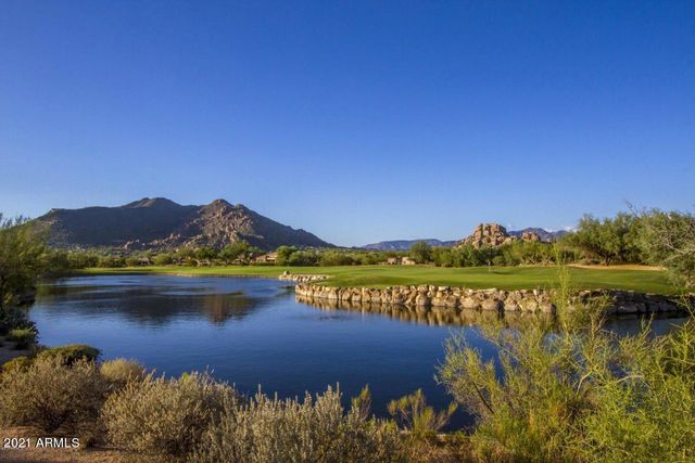 6894 E THIRSTY CACTUS Lane, Scottsdale, AZ 85266