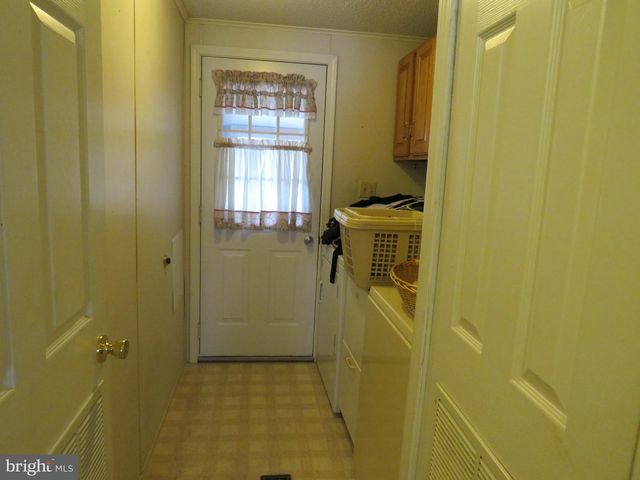 143 RAVEN CT, New Hope, PA 18938