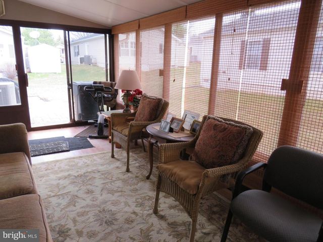 143 RAVEN CT, New Hope, PA 18938