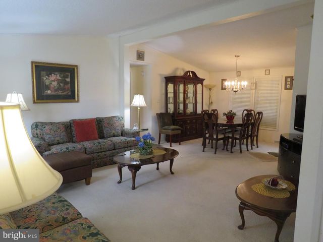 143 RAVEN CT, New Hope, PA 18938