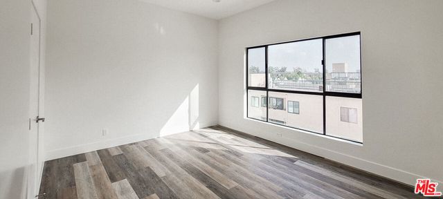 2465 Purdue Avenue PH 3, Los Angeles, CA 90064