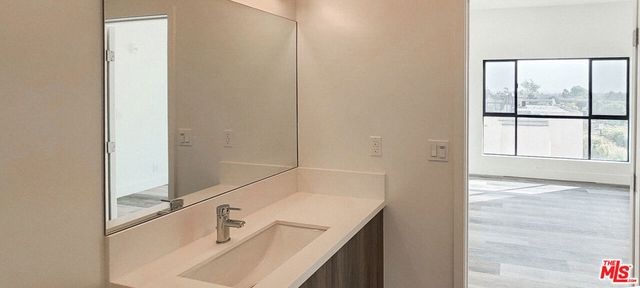 2465 Purdue Avenue PH 3, Los Angeles, CA 90064