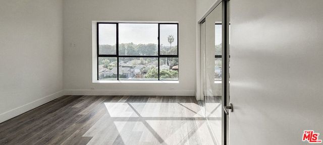 2465 Purdue Avenue PH 3, Los Angeles, CA 90064