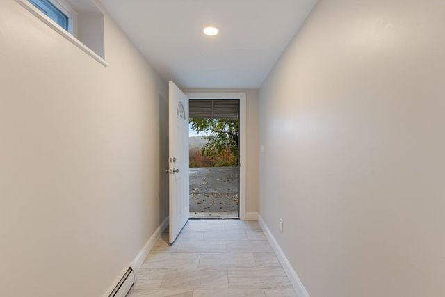 39 Forest St, Danvers, MA 01923
