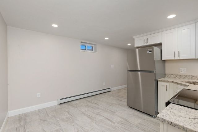 39 Forest St, Danvers, MA 01923