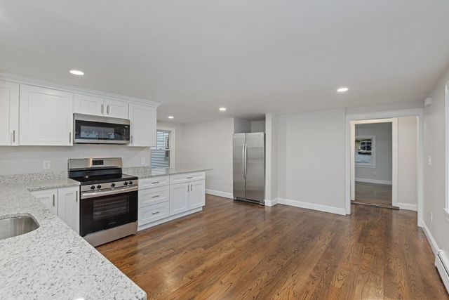 39 Forest St, Danvers, MA 01923