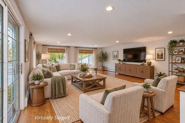 39 Forest St, Danvers, MA 01923