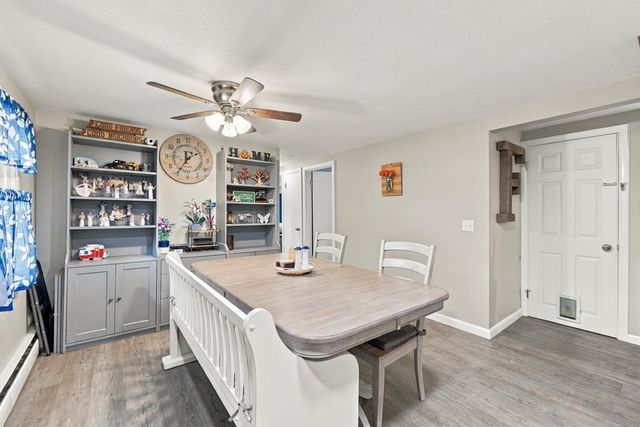 17 Phoenix Rd, Auburn, MA 01501