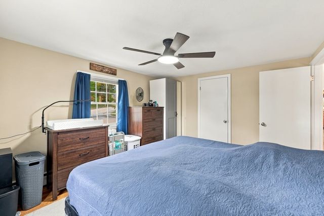 17 Phoenix Rd, Auburn, MA 01501
