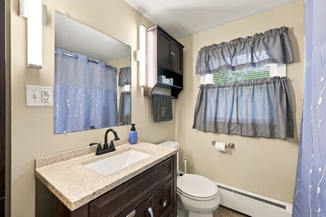 17 Phoenix Rd, Auburn, MA 01501