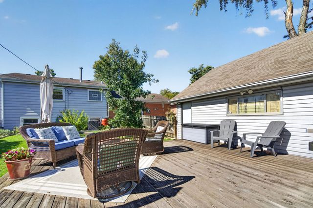 18413 Hood Avenue, Homewood, IL 60430