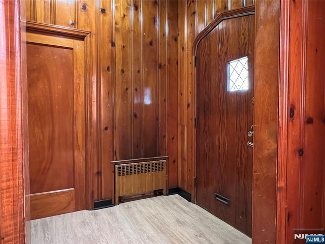695 Palisade Avenue, Cliffside Park, NJ 07010