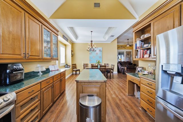 503 Port O Call Drive, Runaway Bay, TX 76426