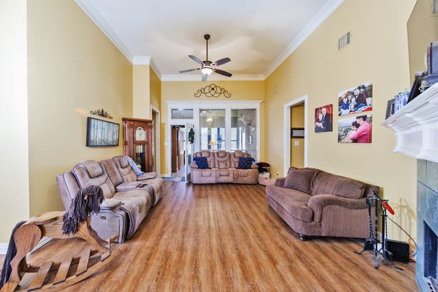 503 Port O Call Drive, Runaway Bay, TX 76426