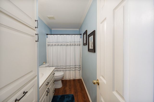 503 Port O Call Drive, Runaway Bay, TX 76426