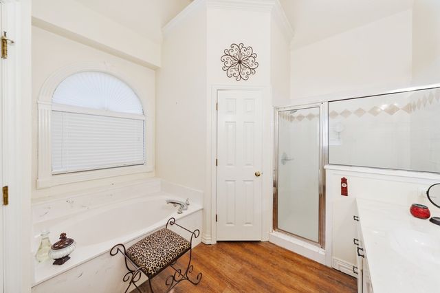 503 Port O Call Drive, Runaway Bay, TX 76426