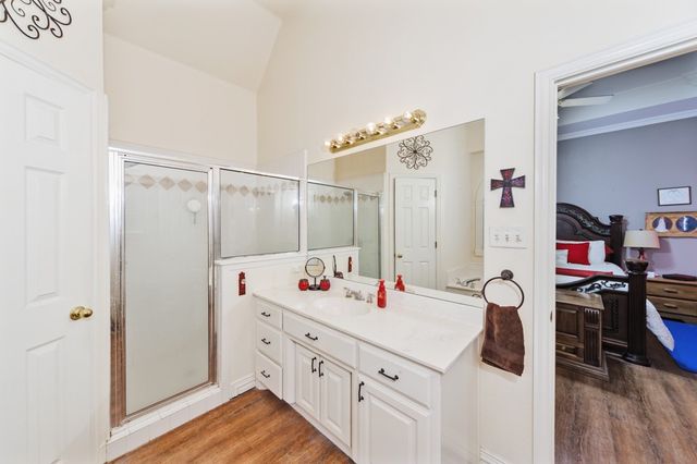 503 Port O Call Drive, Runaway Bay, TX 76426