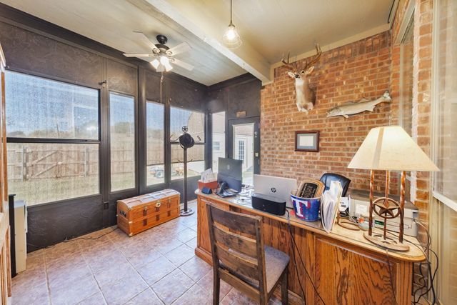 503 Port O Call Drive, Runaway Bay, TX 76426