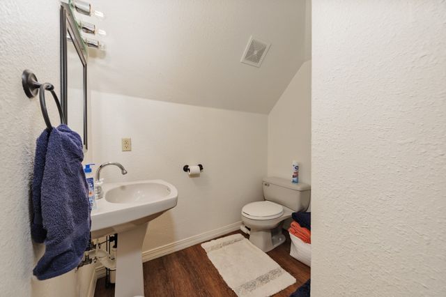 503 Port O Call Drive, Runaway Bay, TX 76426