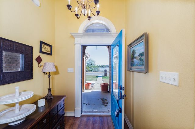 503 Port O Call Drive, Runaway Bay, TX 76426