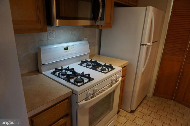 1401 MORRIS CT, North Wales, PA 19454