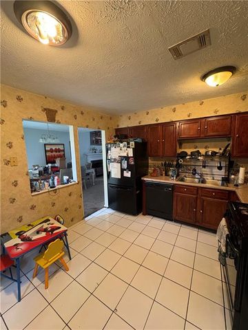 469 Camp Hill Lane, Jonesboro, GA 30238