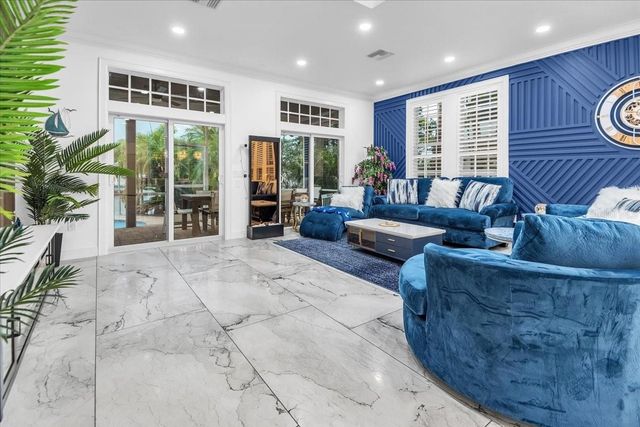 115 EDMONDSON AVENUE, Sarasota, FL 34242