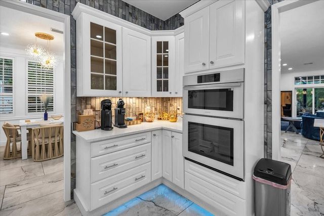 115 EDMONDSON AVENUE, Sarasota, FL 34242