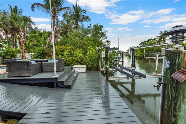 115 EDMONDSON AVENUE, Sarasota, FL 34242