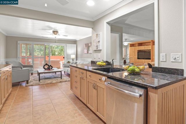 1304 Corte De Los Vecinos, Walnut Creek, CA 94598