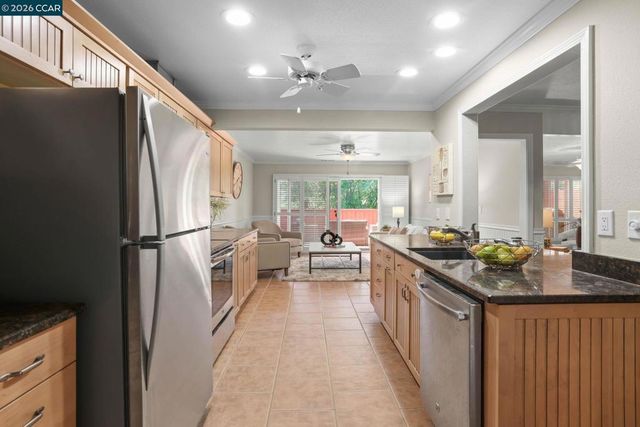1304 Corte De Los Vecinos, Walnut Creek, CA 94598