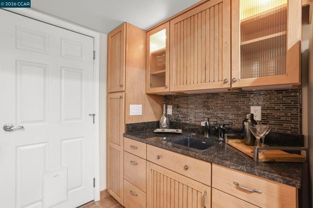 1304 Corte De Los Vecinos, Walnut Creek, CA 94598