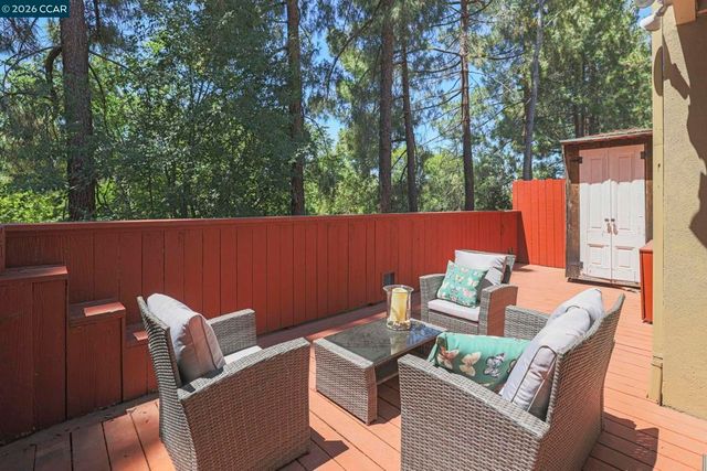 1304 Corte De Los Vecinos, Walnut Creek, CA 94598