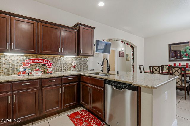 1133 MARATHON Place, El Paso, TX 79928