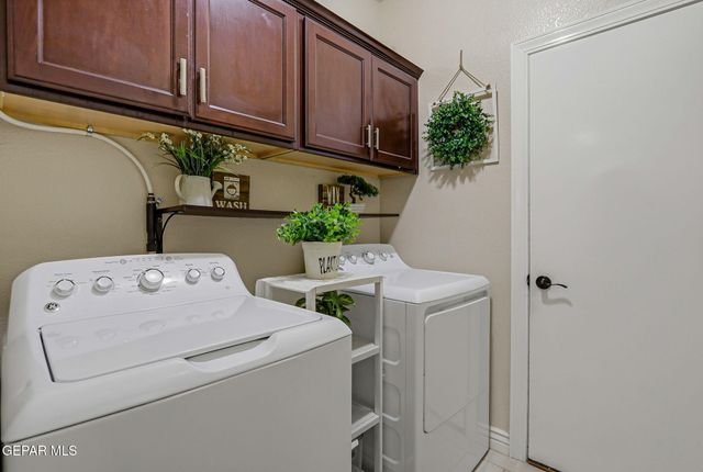 1133 MARATHON Place, El Paso, TX 79928