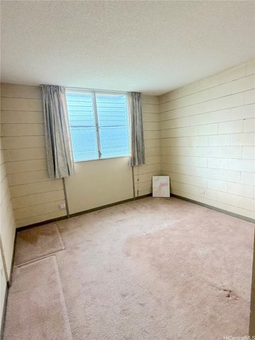 633 Nalanui Street 215, Honolulu, HI 96817
