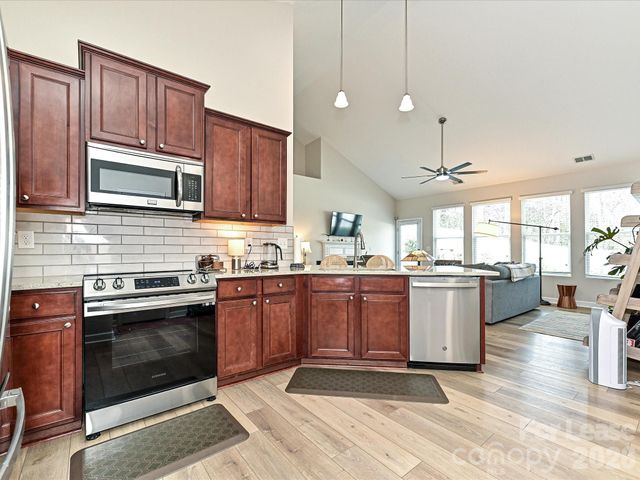 17405 Caldwell Track Drive, Huntersville, NC 28078