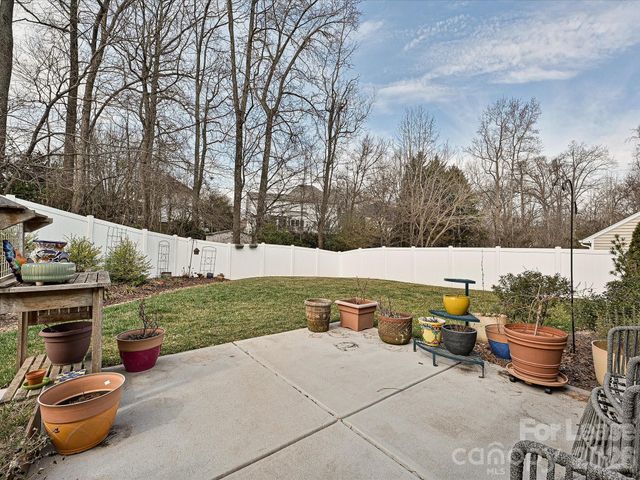 17405 Caldwell Track Drive, Huntersville, NC 28078